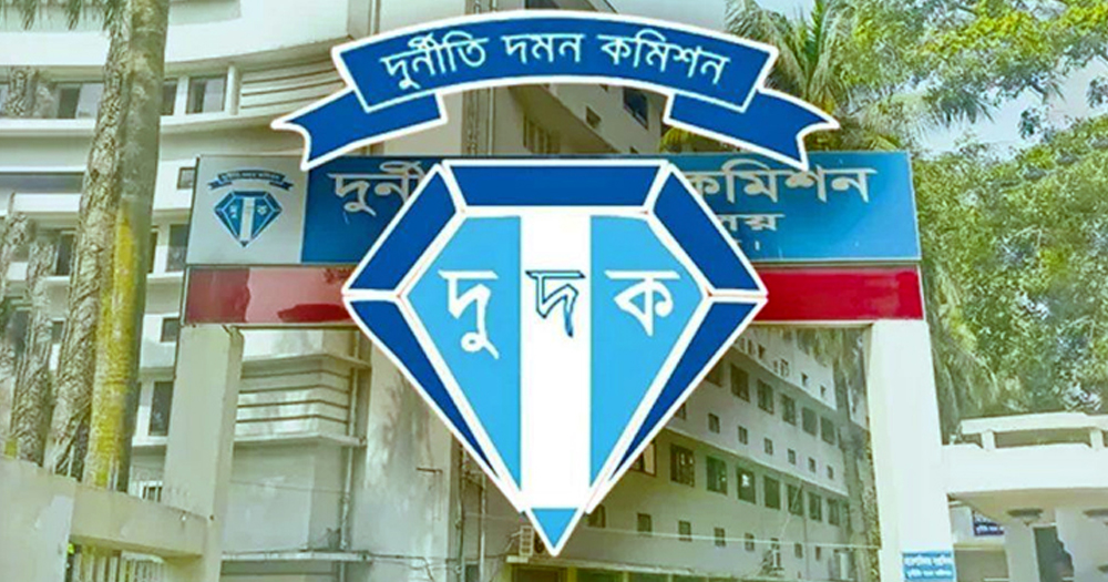ডিজিএফআই’র সাবেক মহাপরিচালক খালেদ ও তার স্ত্রীর দেশত্যাগে নিষেধাজ্ঞা