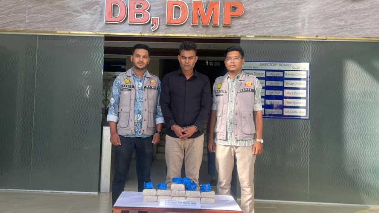 ২৮ হাজার পিস ইয়াবাসহ চিহ্নিত মাদক কারবারি গ্রেপ্তার