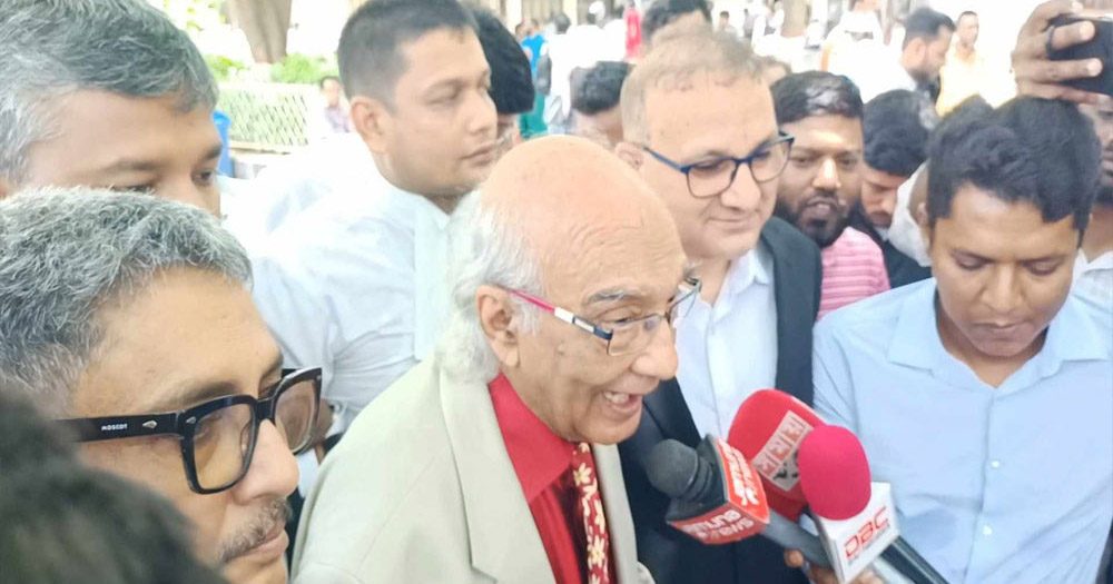 খালাস পেলেন সাংবাদিক শফিক রেহমান