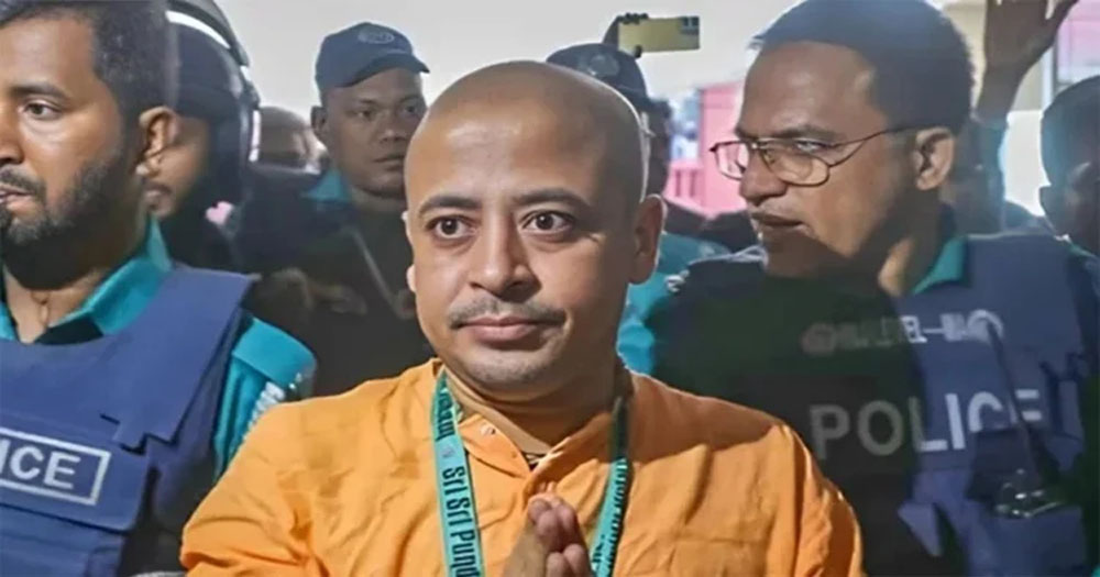 চিন্ময় দাসকে জেলগেটে জিজ্ঞাসাবাদের নির্দেশ