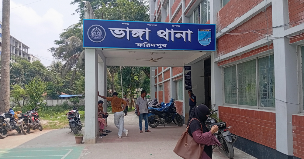 ভাঙ্গায় প্রতিবেশীর ঘর থেকে ফল ব্যবসায়ীর মরদেহ উদ্ধার