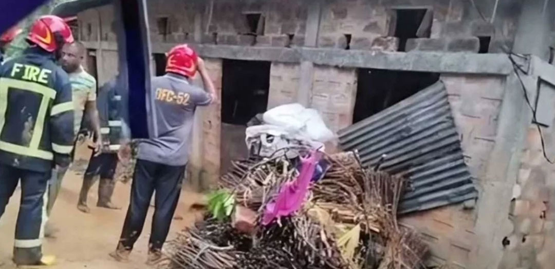 সিলেটে টিলা ধসে একই পরিবারের চারজন নিহত, ৩ মরদেহ উদ্ধার