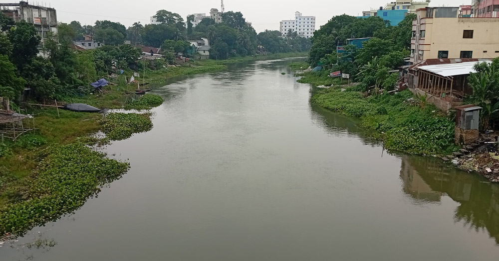 ভাঙ্গার কুমার  নদ দুষন-দখলের ভারে হারিয়ে যাচ্ছে কালের গর্ভে