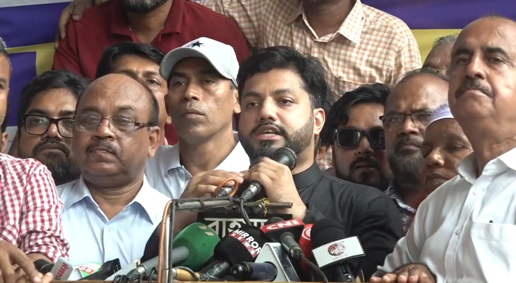 ঈদকে সামনে রেখে আন্দোলন শিথিল করলেন ইশরাক