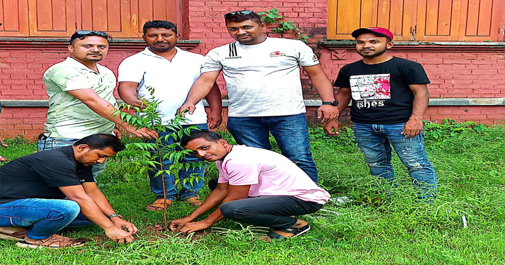 ডা. জোবাইদা রহমানের জন্মবার্ষিকীতে বগুড়ায় ছাত্রদলের বৃক্ষরোপন