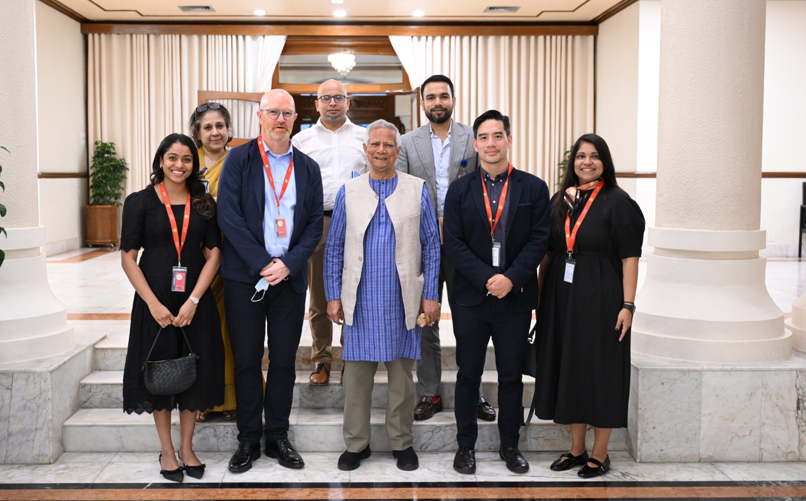 অপতথ্য মোকাবেলায় আরও কার্যকর উপায় খুঁজে  বের করতে মেটাকে প্রধান উপদেষ্টার আহ্বান