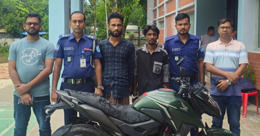 ভাঙ্গায় লুন্ঠিত মোটরসাইকেলসহ দুই ডাকাত গ্রেপ্তার