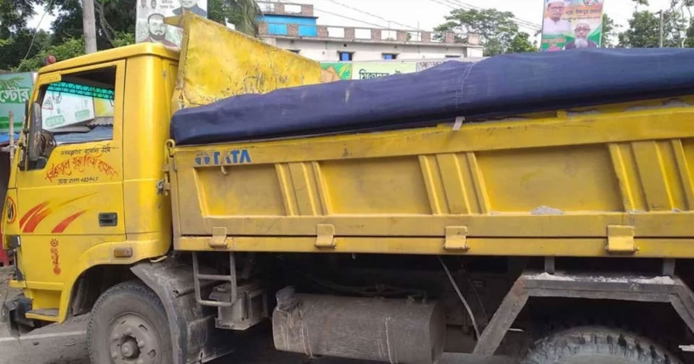 গোপালগঞ্জে ট্রাকের ধাক্কায় অন্তঃসত্ত্বা নারীসহ নিহত ২
