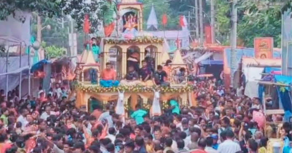 গাজীপুরে দুইশ বছরের প্রাচীন  মাণিক্য মাধবের রথযাত্রা ও রথমেলা শুরু