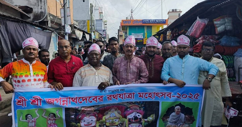 বোয়ালমারীতে বর্ণাঢ্য আয়োজনে রথযাত্রা অনুষ্ঠিত
