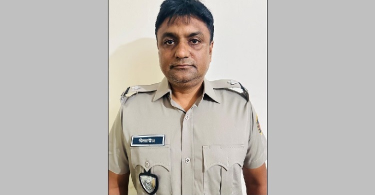 মাদকবিরোধী অভিযানে লুটপাটে জড়িত থাকার অভিযোগে, বরখাস্ত সাবেক ডিবি প্রধান হারুনের ভাই