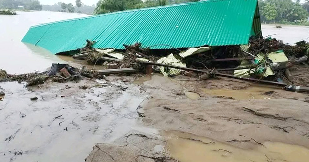 ফেনীতে পানি কমলেও বন্যার ক্ষতচিহ্ন স্পষ্ট