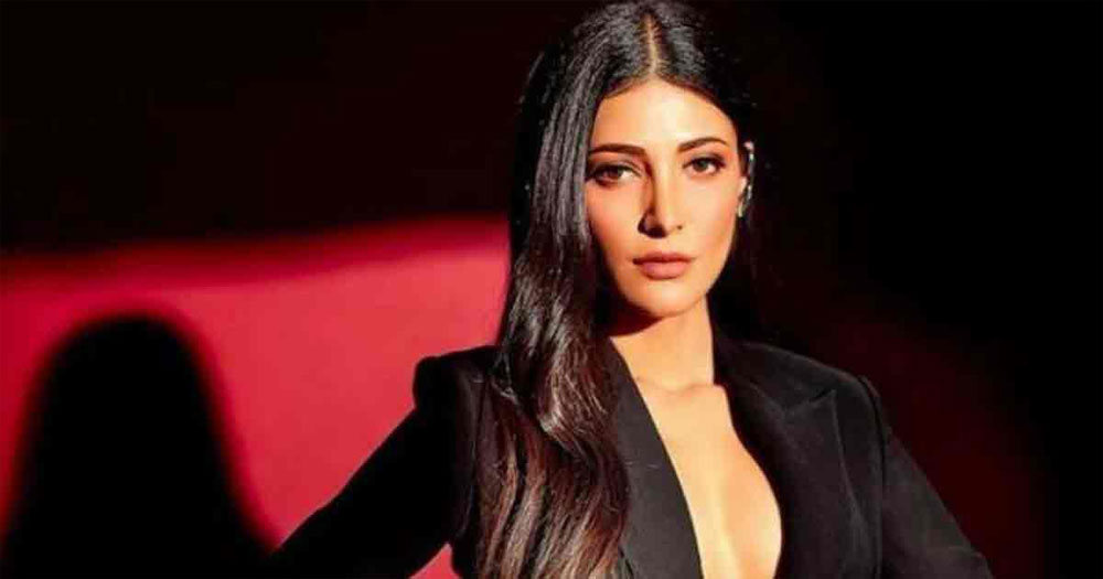 বিয়ের আগেই মা হওয়ার ইচ্ছা প্রকাশ শ্রুতির
