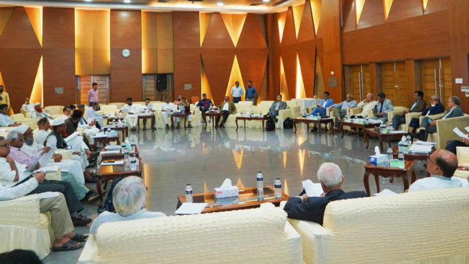 ঐকমত্য কমিশনের বৈঠকে জরুরি অবস্থা জারির বিষয়ে একমত হয়েছে রাজনৈতিক দলগুলো