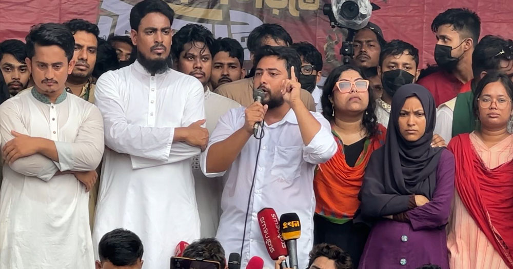 গোপালগঞ্জের প্রতিটা ঘরে ঘরে জুলাই গণ-অভ্যুত্থানের পতাকা উড়াবে: নাহিদ ইসলাম