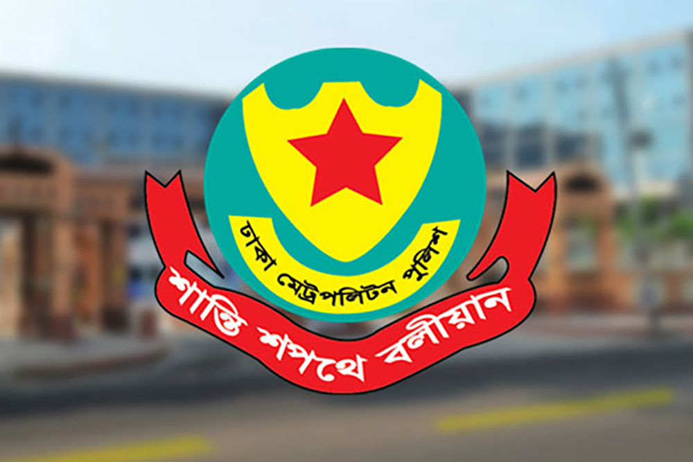 গুলিস্তান ও আজিমপুরে বাস পোড়ানোর গুজবে বিভ্রান্ত না হওয়ার আহ্বান ডিএমপির