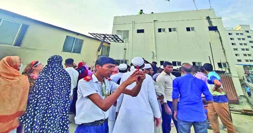 মাইলস্টোন স্কুলে বিমান ট্র্যাজেডি,আইসিইউতে লড়ছে শিশুরা