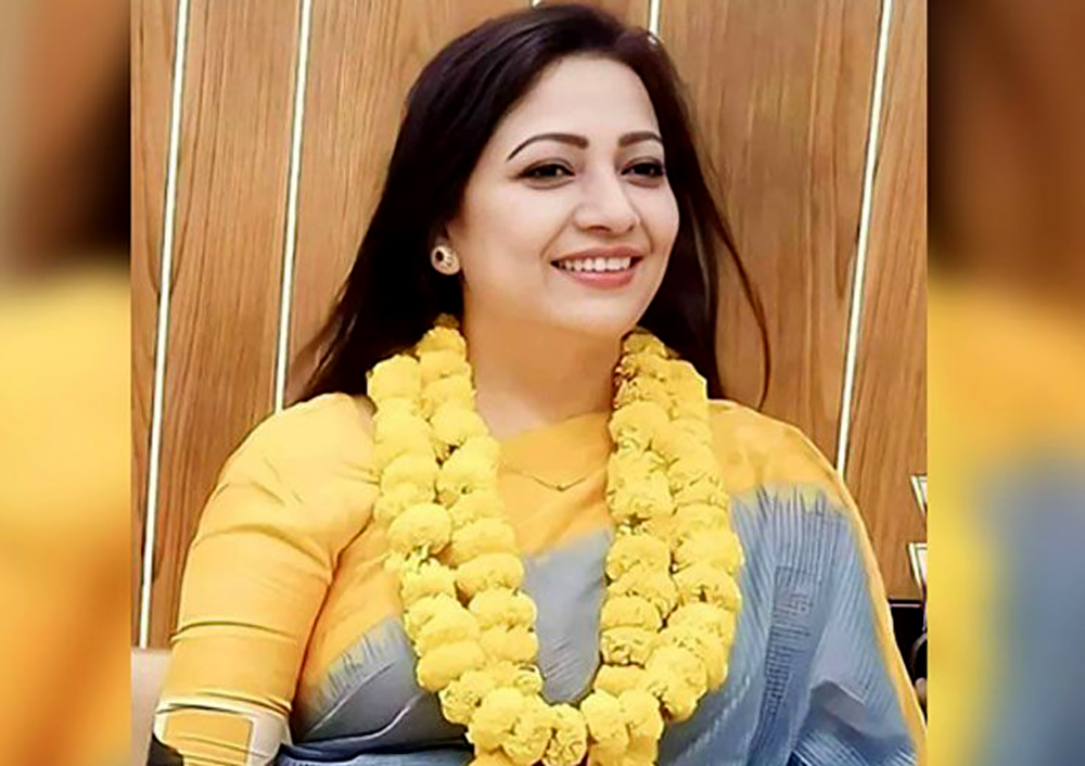 শূন্য থেকে সম্পদের পাহাড় গড়েছেন আওয়ামী লীগ নেত্রী হেনরি