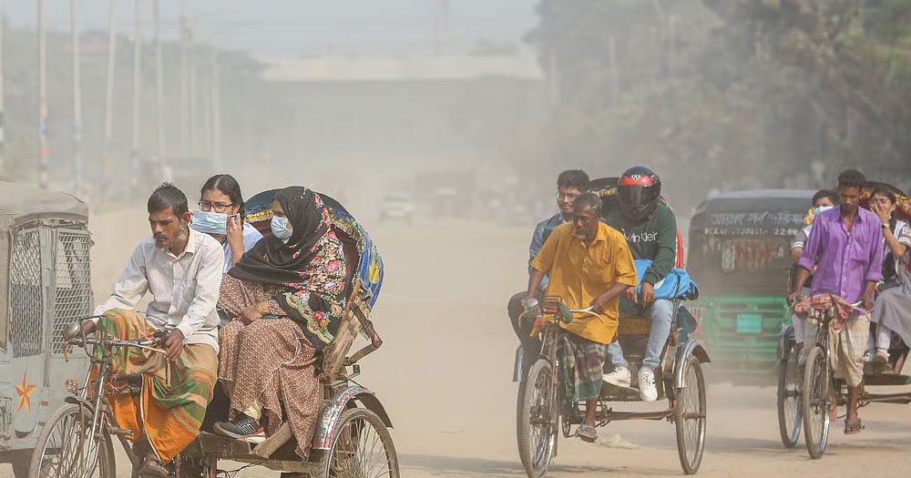 ঢাকার বাতাস আজও সহনীয়, খুবই অস্বাস্থ্যকর বাতাস নিয়ে শীর্ষে হ্যানোয়