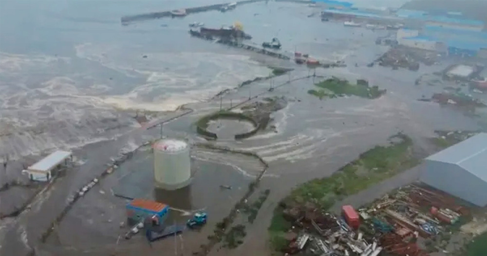 সুনামি আঘাত হানা দ্বীপপুঞ্জে জরুরি অবস্থা ঘোষণা রাশিয়ার