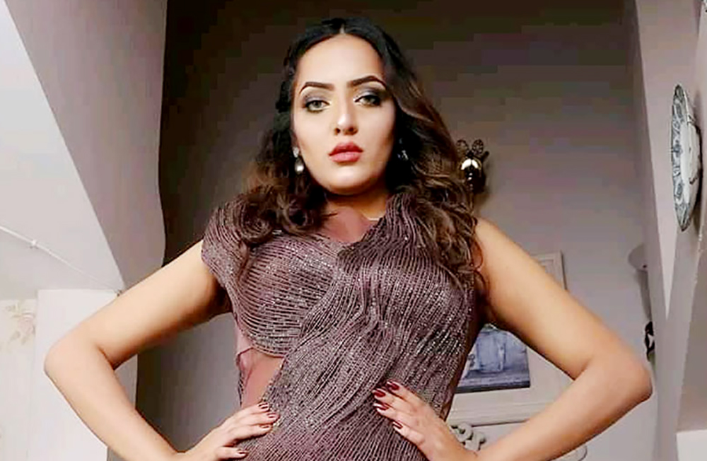 বাংলাদেশি মডেল শান্তা পাল কলকাতায় গ্রেপ্তার