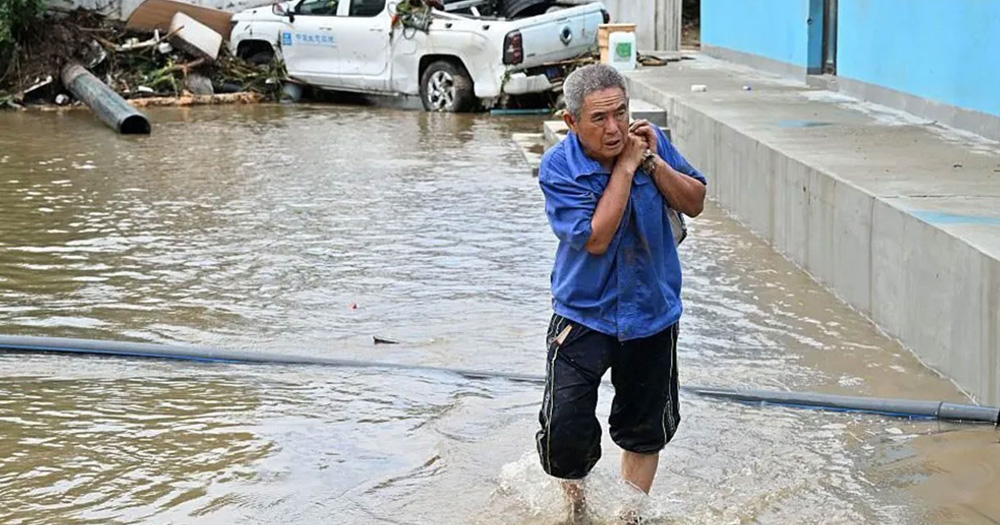 বেইজিংয়ে ভয়াবহ বন্যা, এক বৃদ্ধাশ্রমেই মারা গেলেন ৩১ জন