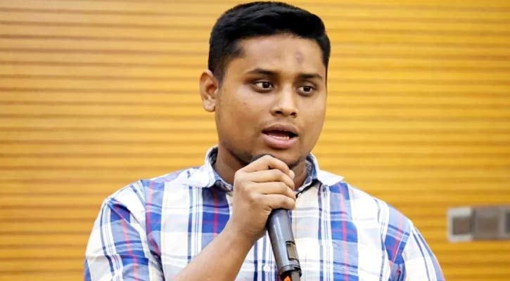 রাজনীতির পাশাপাশি কোচিংয়ে ক্লাস নিচ্ছেন হাসনাত আবদুল্লাহ