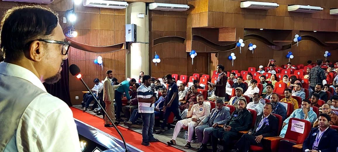 তারুণ্যের শক্তিতে আগামীর বিশ্বকে নেতৃত্ব দেবে বাংলাদেশ : মেয়র ডা.  শাহাদাত