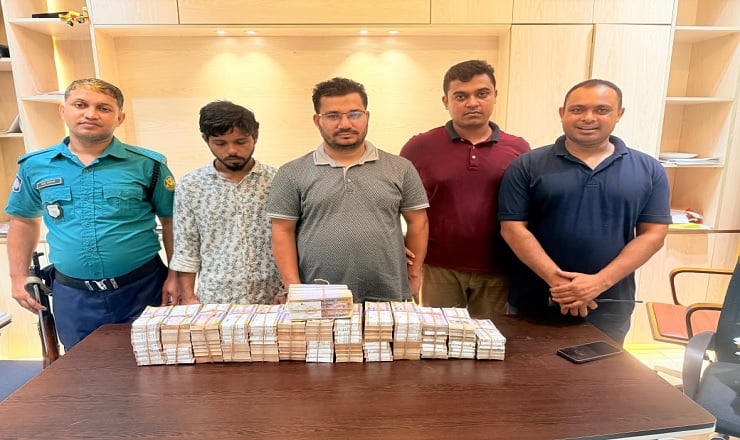 বিন্যান্স প্ল্যাটফর্মে ডলার কেনার নামে প্রতারণা: গুলশানে কোটি টাকার জাল নোটসহ দুইজন গ্রেপ্তার