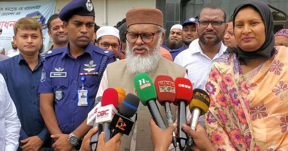 মাজার-মসজিদে হামলা চালালে কাউকে ছাড় দেওয়া হবে না: ধর্ম উপদেষ্টা