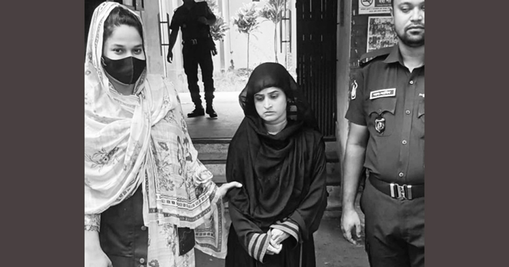 কাশিয়ানীর মাদক কারবারি  বোয়ালমারীতে আটক
