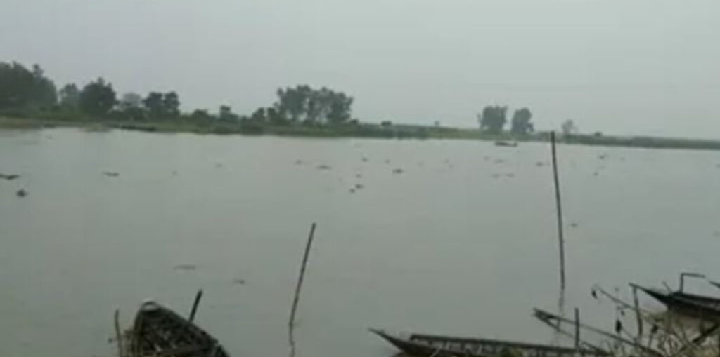 যমুনার পানি বিপৎসীমা অতিক্রমের হুমকিতে