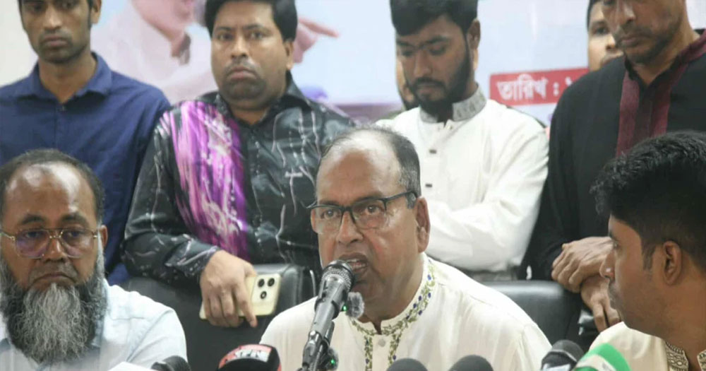 ভরাডুবির ভয়ে নির্বাচন চাচ্ছে না কিছু খুচরা পার্টি : দুদু