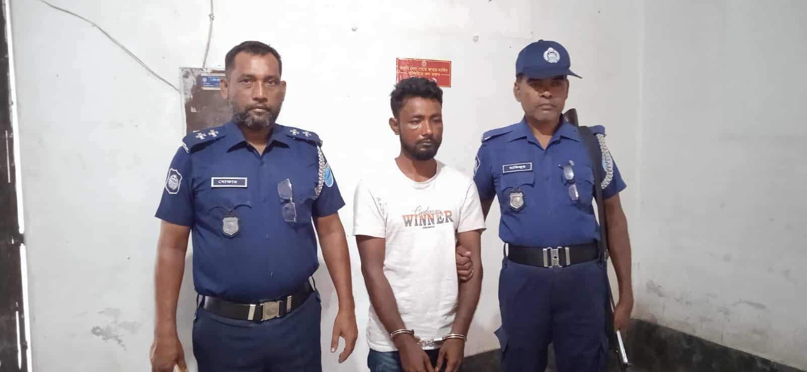 ফরিদপুরে মুক্তিপণ না পেয়ে শিক্ষার্থীকে হত্যা, আটক ২