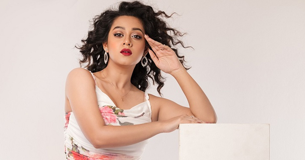 যারা ট্রল করে, তারা আসলে হতাশাগ্রস্ত মানুষ: দীঘি