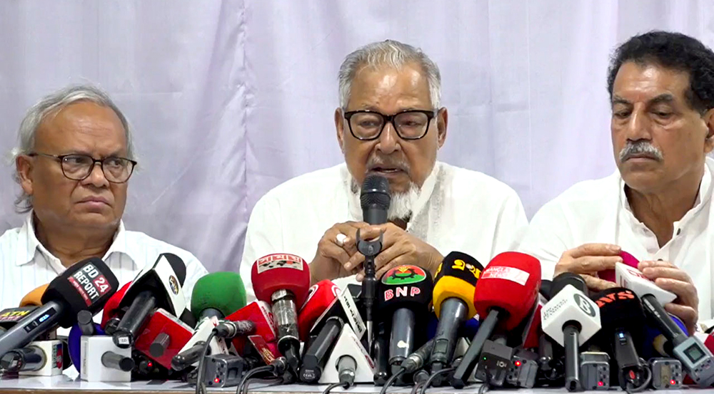 ‘জনগণের সঙ্গে আলোচনা ছাড়াই পিআর পদ্ধতি চাপিয়ে দেওয়ার চেষ্টা চলছে’