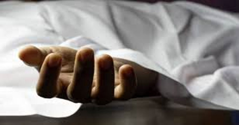 বোয়ালমারীতে ষাটোর্ধ্ব বৃদ্ধার আত্মহত্যা
