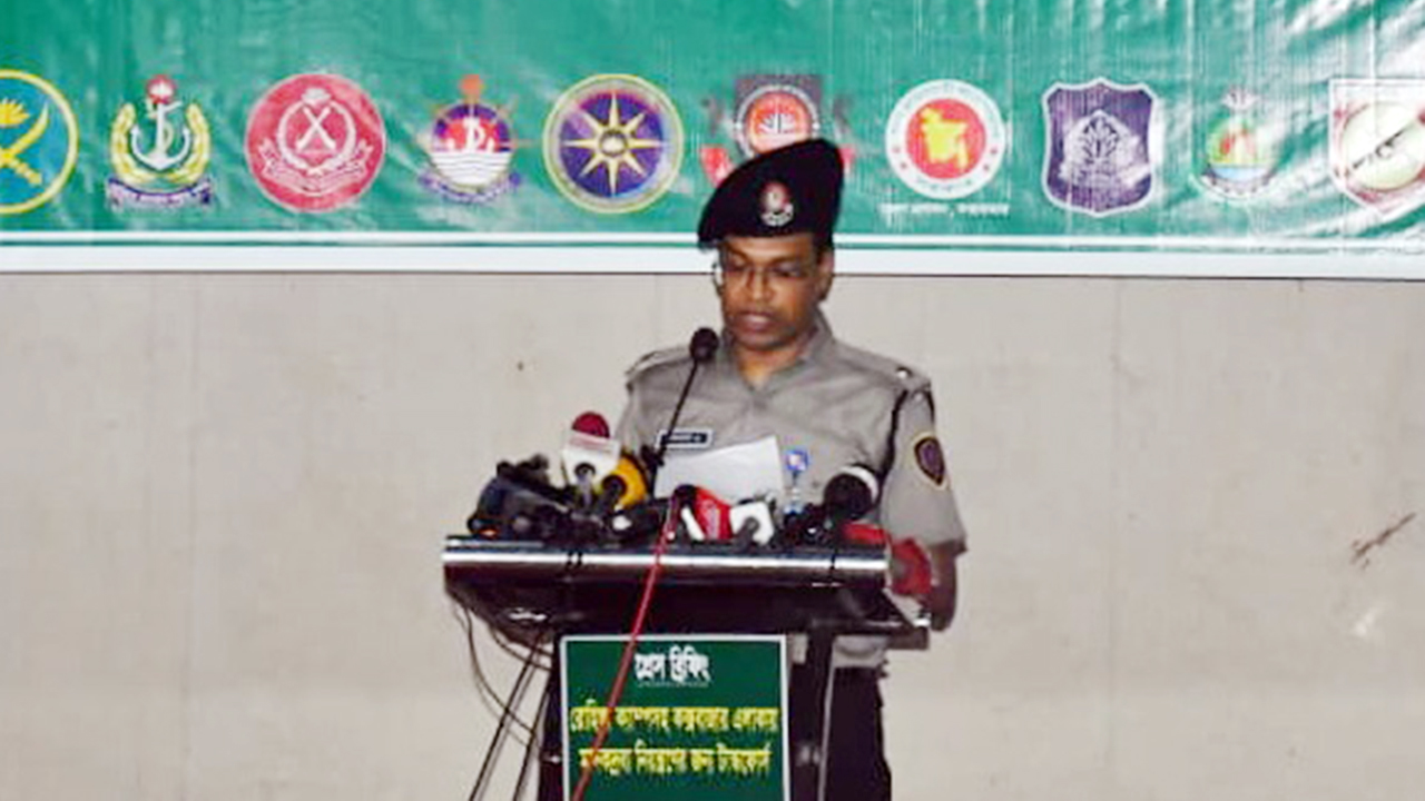 এক মাসে কক্সবাজারে ২১ লাখ ইয়াবাসহ ৩৪২ জন আটক