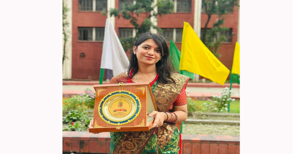 জাতীয় সংগীত প্রতিযোগিতায় প্রথম স্থান অর্জন লক্ষ্মীছড়ির অর্ণিতা মহাজনের