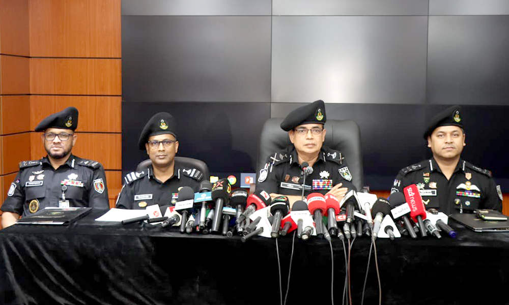 এই মুহূর্তে নির্বাচনের প্রস্তুতি হলো আইনশৃঙ্খলা পরিস্থিতির উন্নতি করা : র‌্যাব ডিজি