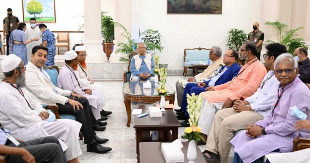 ৭ দল ও এক সংগঠনের সঙ্গে বৈঠকে প্রধান উপদেষ্টা