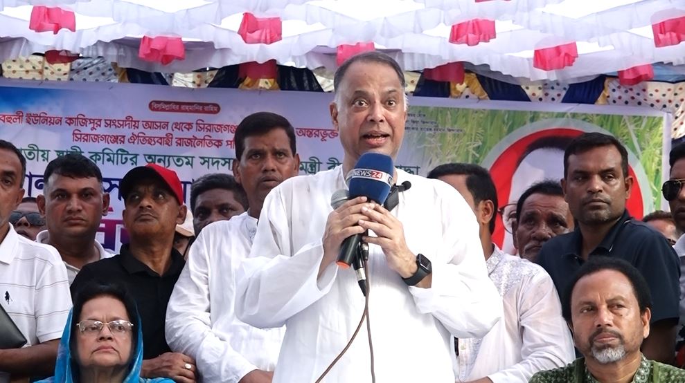 ১৬ বছর হাসিনার কাছ থেকে সুবিধা নিয়ে মুক্তিযোদ্ধারা চুপ ছিল : টুকু