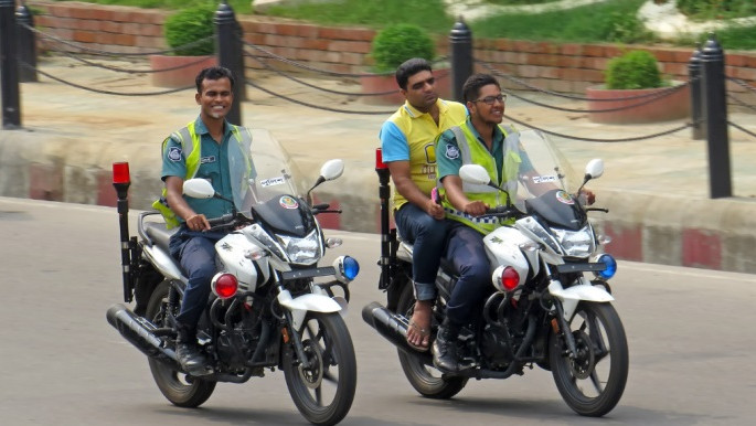 মোটরসাইকেল কিনতে সুদমুক্ত ঋণ পাবেন এসআই ও এএসআইরা, থাকবে জ্বালানি ও রক্ষণাবেক্ষণের সুবিধাও