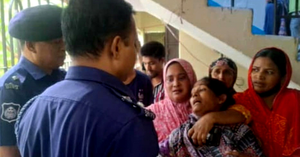 যাত্রীবেশে অটোরিকশা চালককে কুপিয়ে হত্যা, আটক ৩