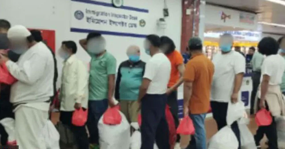 সাত মাসে ১৪৫ অবৈধ বাংলাদেশিকে ফেরত পাঠিয়েছে যুক্তরাষ্ট্র