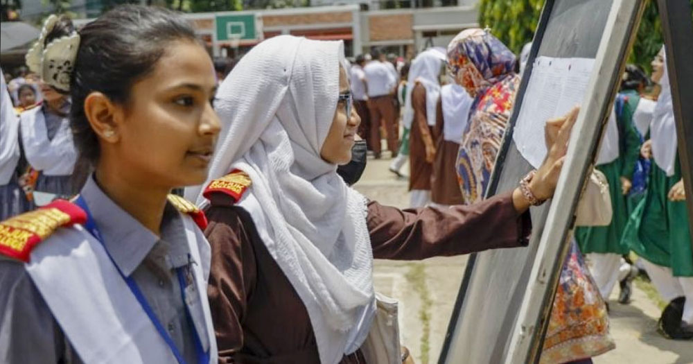 কলেজে ভর্তি শুরু, সর্বোচ্চ ফি ৮৫০০ টাকা
