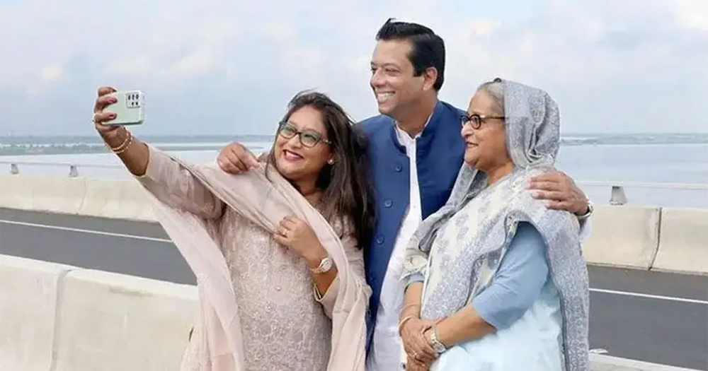 জয়-পুতুল-রাদওয়ানকে নিয়ে ‘রাহুল-প্রিয়াঙ্কা মডেলে’ আ.লীগের নেতৃত্ব সাজাচ্ছেন হাসিনা
