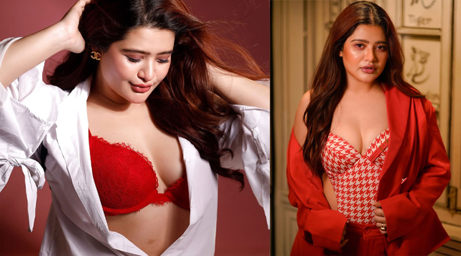 টলি অভিনেত্রী এনা সাহা লাস্যময়ী অবতারে