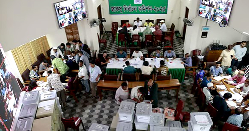 জাকসু নির্বাচন : ফলাফলে সময় বাড়লো রাত ১১টা পর্যন্ত