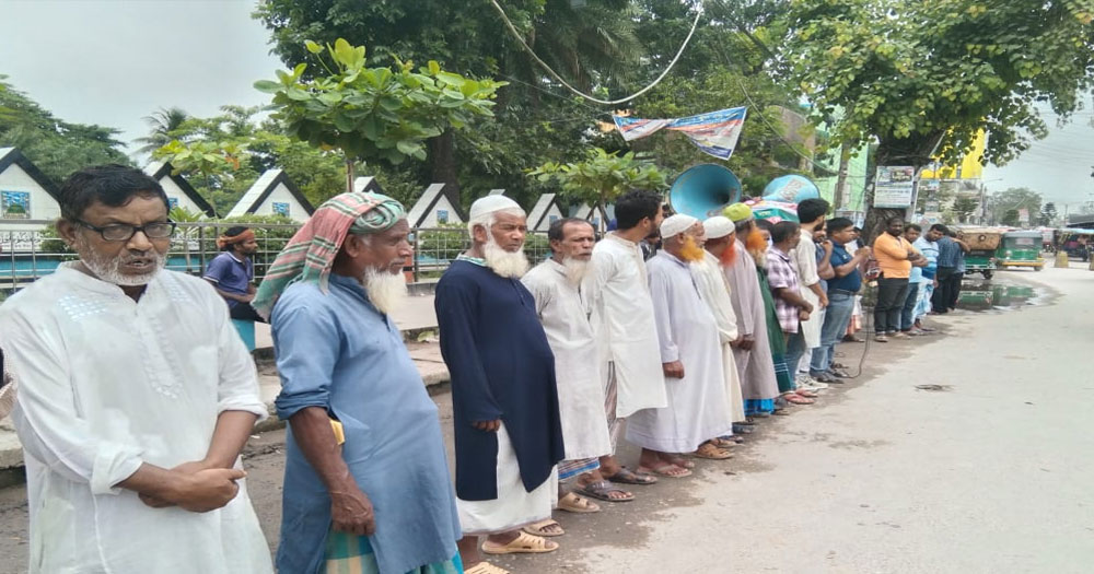 কুড়িগ্রামে সারের কৃত্রিম সংকটের প্রতিবাদে কৃষক আন্দোলনের বিক্ষোভ সমাবেশ